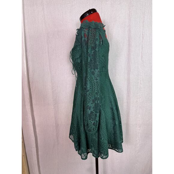 Double Crazy Dress Women Size Small Green Fit and Flare Mini Crotchet Tie E277 - Picture 4 of 12
